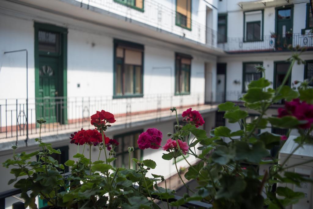 中心友好之家公寓 布达佩斯 外观 照片